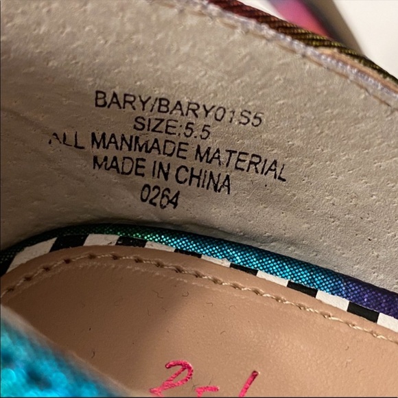 Betsey Johnson Rainbow Heels - LAST PAIR - Picture 4 of 5